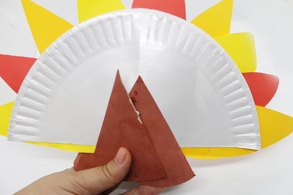 How to make a Paper Plate Turkey - Step 40