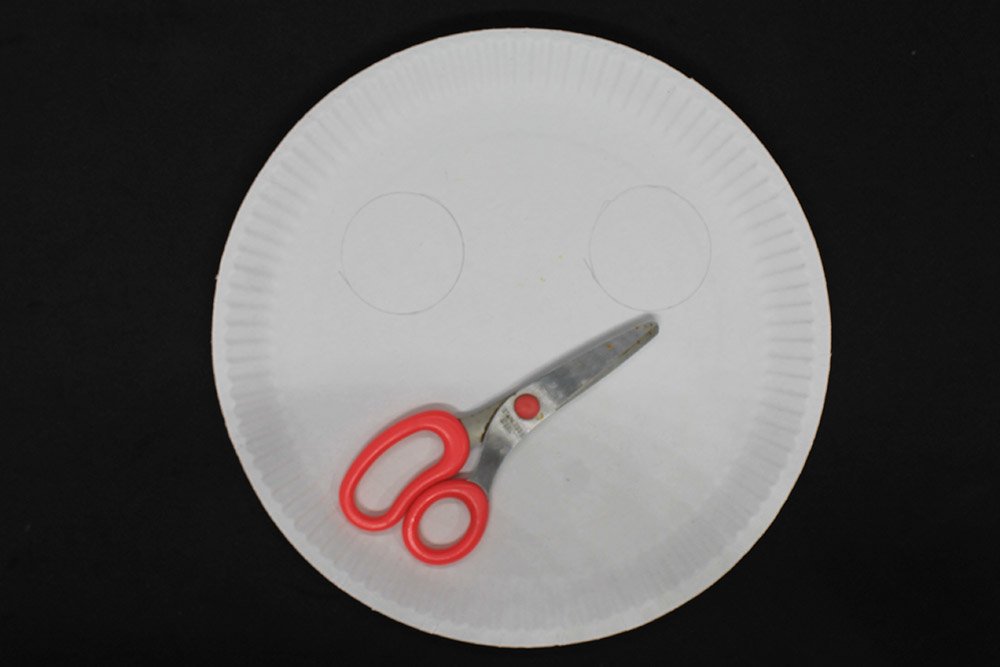 How to Make a Paper Plate Elephant - Step 2