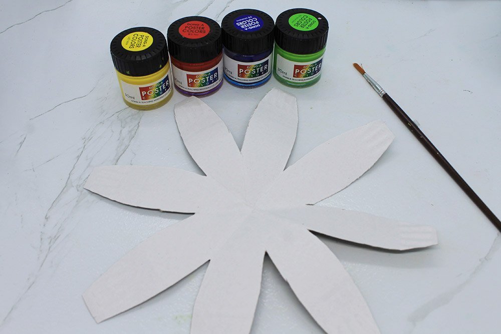 How To Make a Paper Plate Beach Ball - Step 9