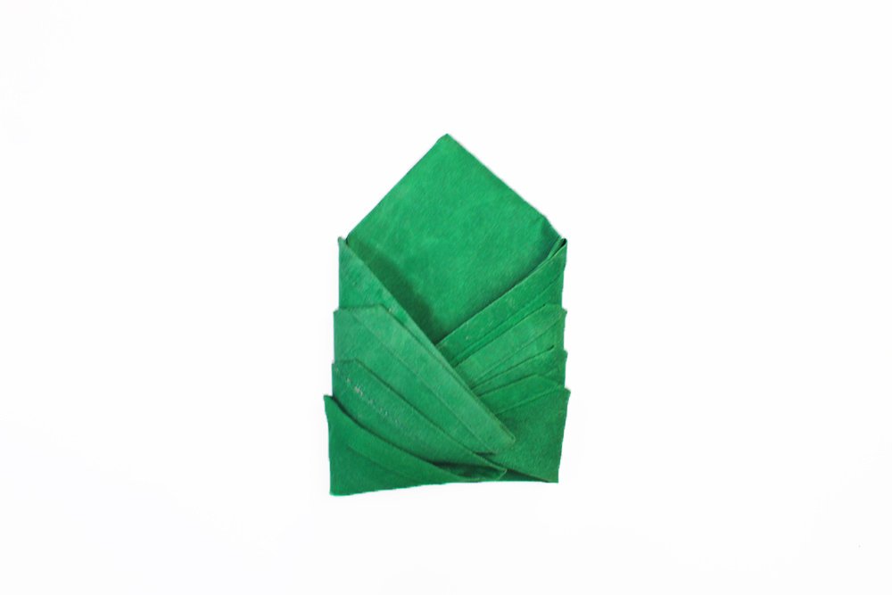 tower_napkin_fold_guide_step_15